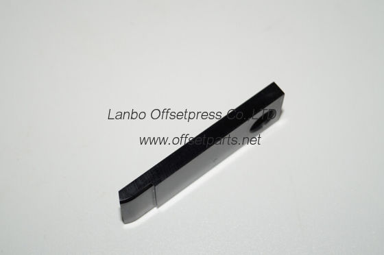 high quality gripper below,91.580.338 for offset printing machine