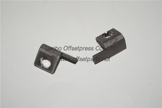high quality cheap gripper F4.005.124 , original gripper 27/16x16x13.7mm