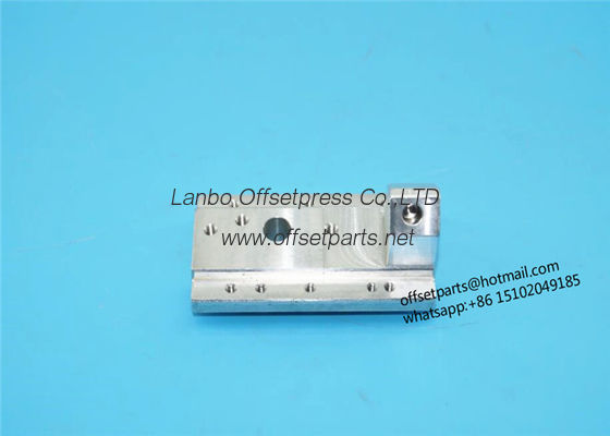 F2.072.053/05 original carriage for XL105 CD102 SM102 F2.072.053 cd102 machine pull rail housing