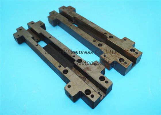 C4.372.601 C4.372.602 SM102 CD102 machine guide pull rail guide for CD102 press