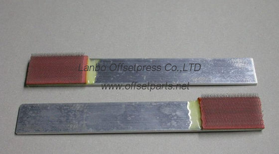 3Z2-8600-02I, плоская стальная щетка для офсетной печатной машины Komori, 3Z2860002l